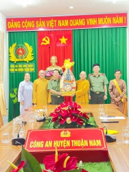 Ninh Thuận: Phật giáo huyện Thuận Nam thăm chúc Tết các cấp lãnh đạo chính quyền