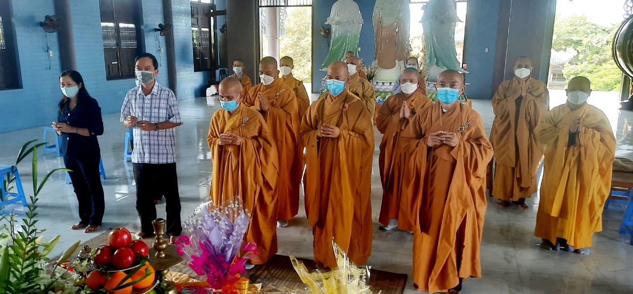 Phật Giáo Ninh Thuận tưởng niệm Đại lão Hòa thượng Thích Phổ Tuệ