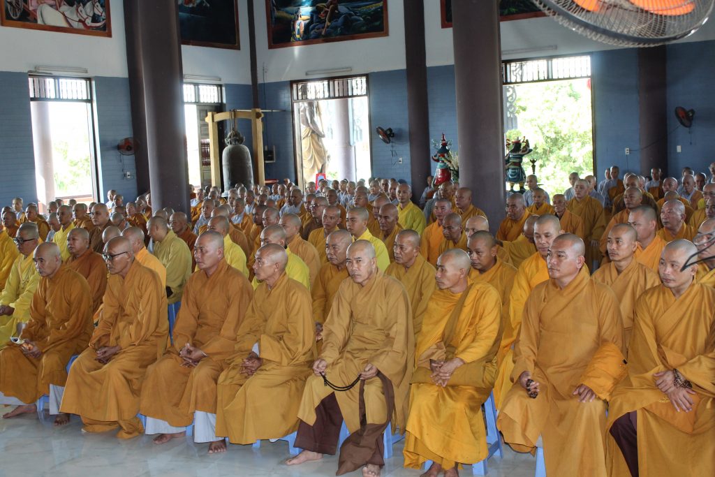 Ninh Thuận: Kỳ Bố tát lần thứ 3 tại chùa Sùng Ân, Ban Trị sự tỉnh thăm các trường hạ